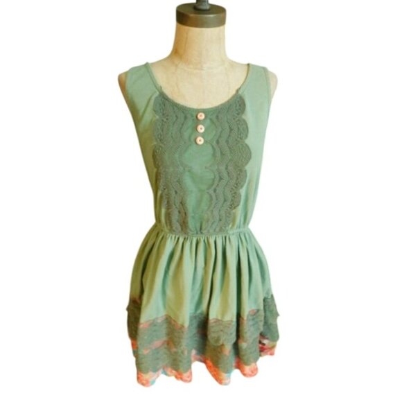 Matilda Jane Size L LArge Boho Lace Trim Dress - Picture 1 of 4